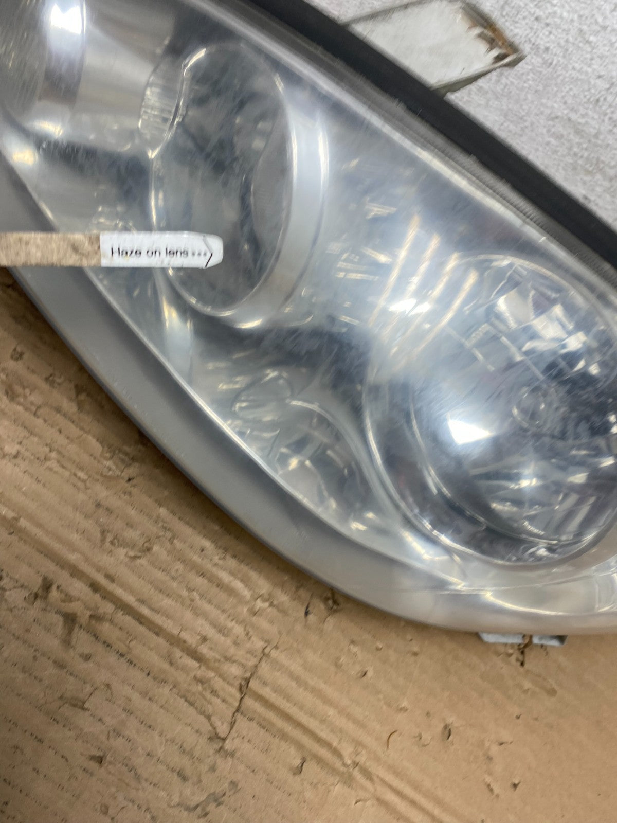 2005 to 2006 Toyota Camry Left Driver LH Halogen Headlight AD4338 DW4
