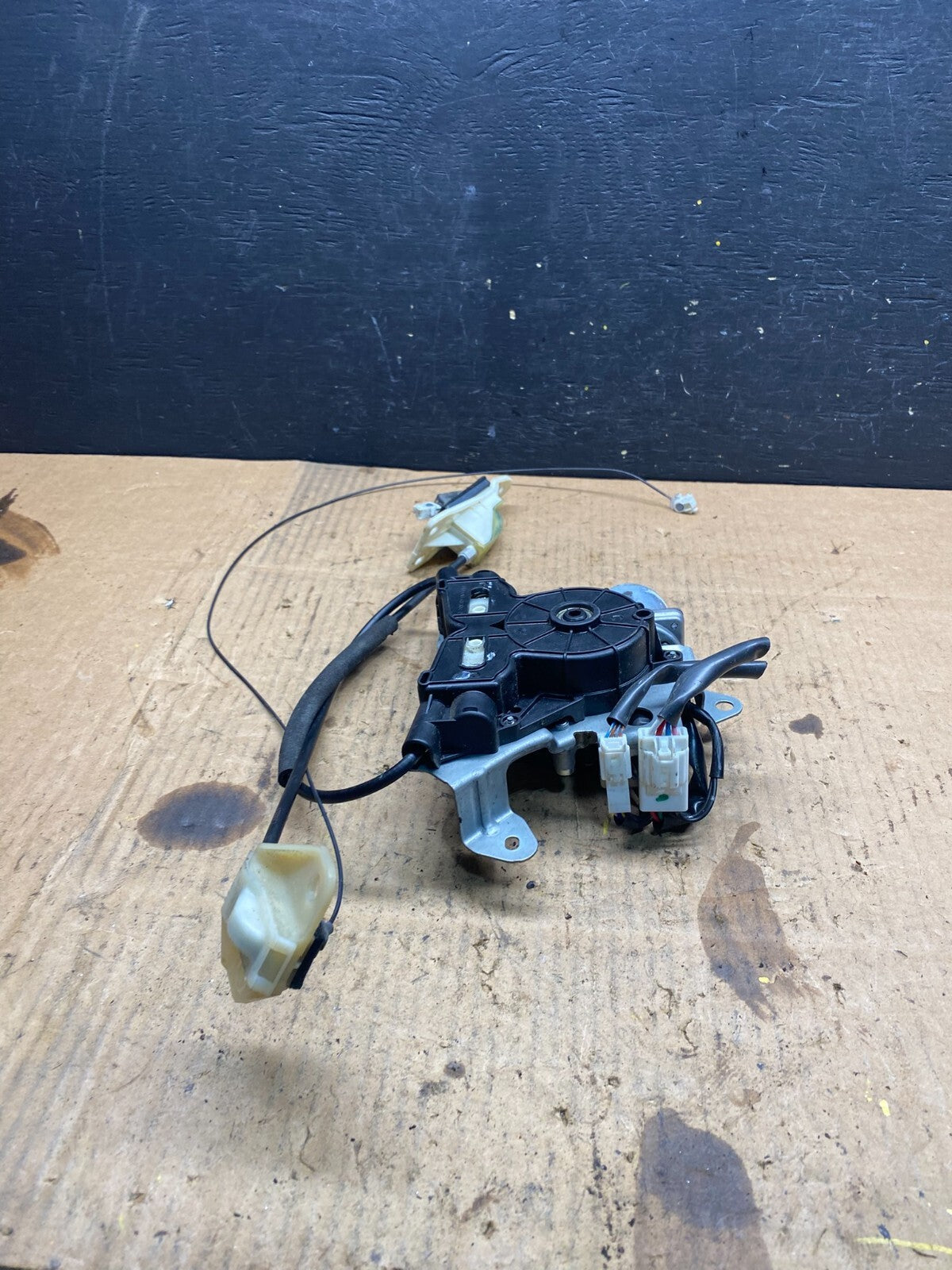 2011 to 2017 Nissan Quest Rear Left Side Power Sliding Door Motor Wire N5387 DG4