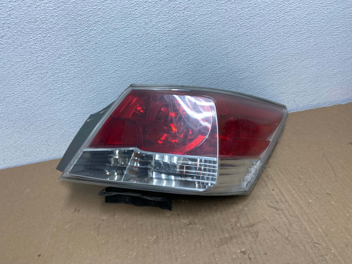 2008 to 2012 Honda Accord Sedan Tail light Right Passenger RH Side AB6472 LK0