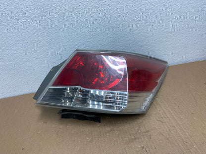 2008 to 2012 Honda Accord Sedan Tail light Right Passenger RH Side AB6472 LK0