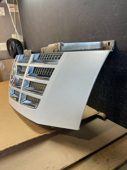 2007-2014 Cadillac Escalade Front Upper Grille Grill AE0791 DG1