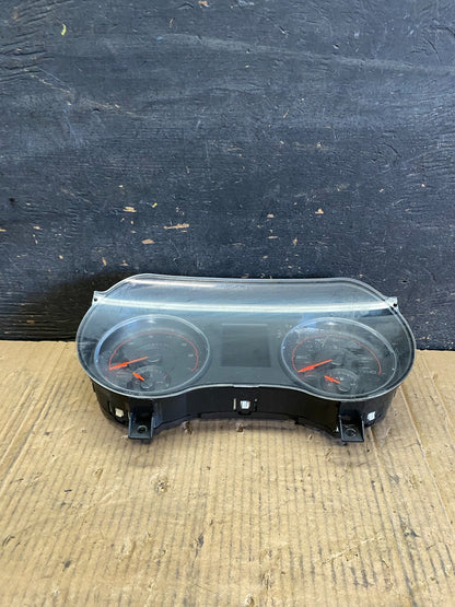 2012 Dodge Charger Speedometer Instrument Cluster Gauges s8727 DG4
