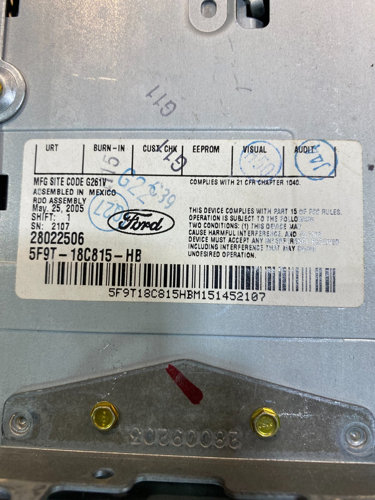 2006 to 2009 Ford Explorer Mountaineer Radio 6 CD Player AM/FM AE7449 DG6