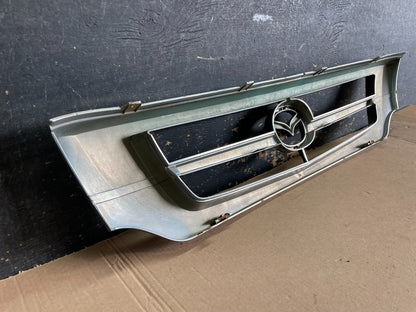2001 to 2008 Mazda B2300 B4000 Front Upper Grill Grille OEM Z8576  DG6