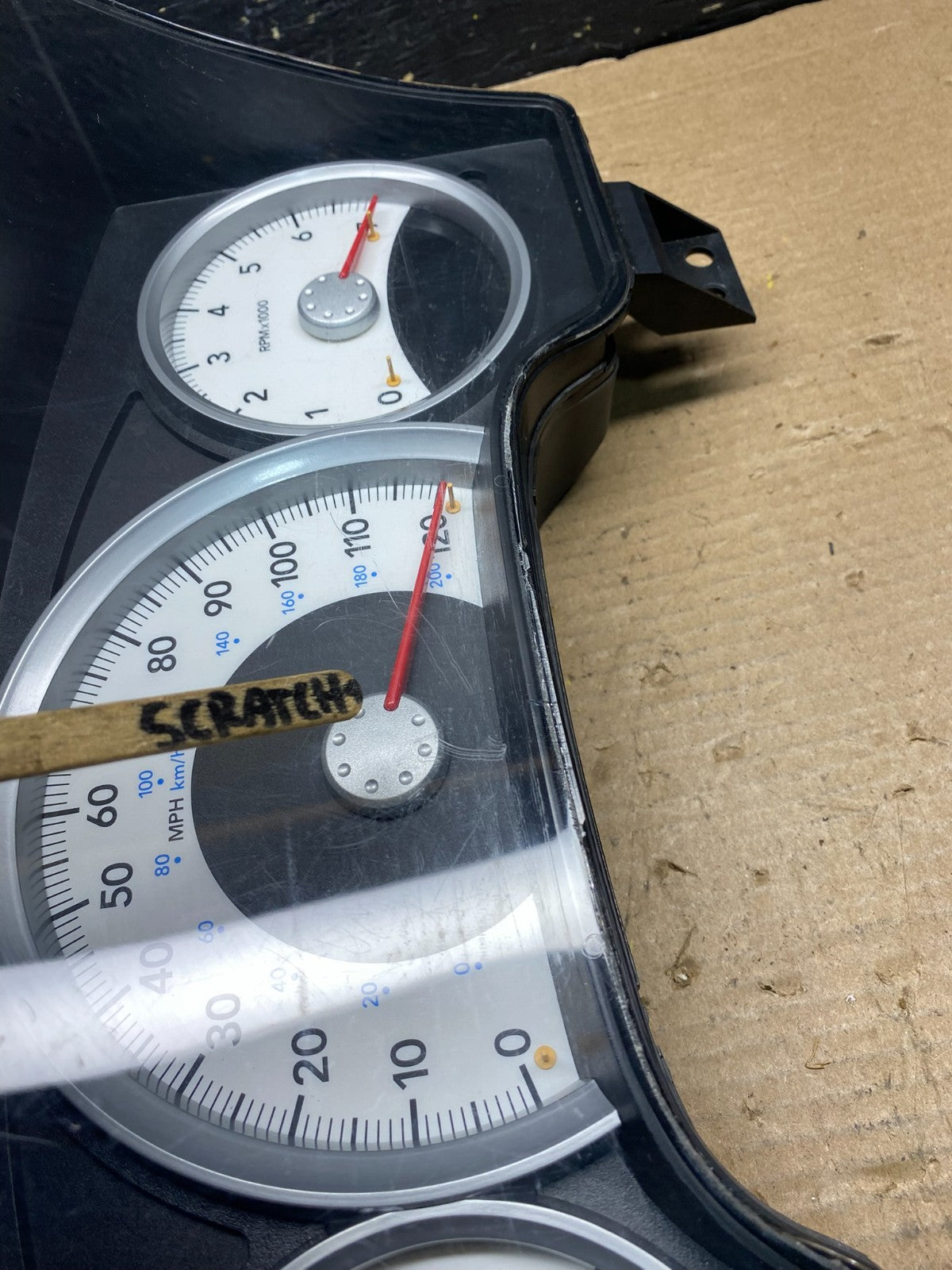 2005 Dodge Durango Speedometer Instrument Cluster Gauge OEM R2879 DG1