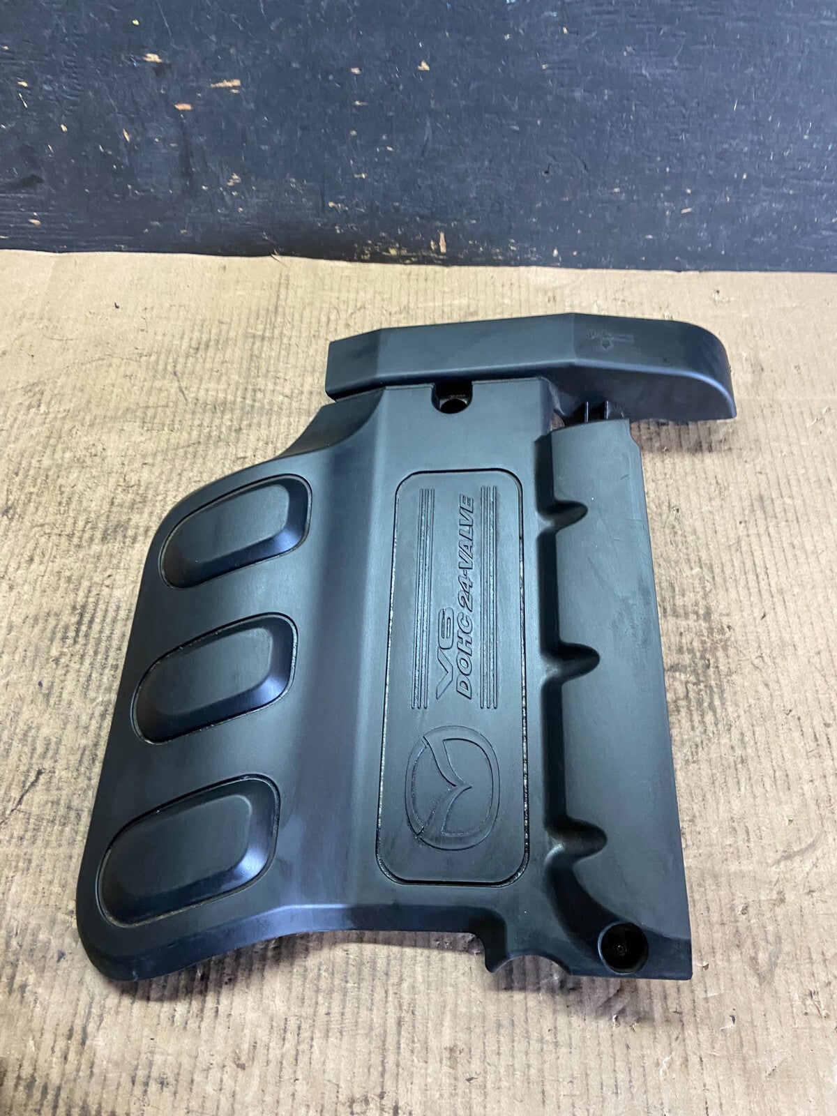 2000 to 2003 Mazda Tribute DOHC 24 VALVE Engine Shield Top Cover O0938 PS3