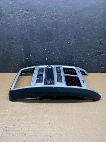 2009 2010 Dodge Journey Center Dash A/C AC Climate Control Bezel Trim Q9544 DG2