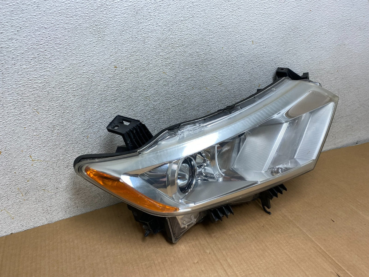 2012 to 2017 Nissan Quest Right Passenger RH Headlight Halogen AI5670 DW2