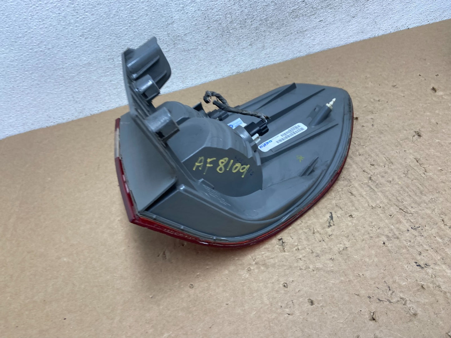 2005 2006 2007 Honda Odyssey Left Driver LH Side Tail Light DEPO AF8109 DW5