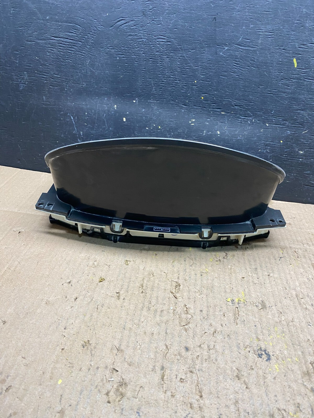 2004 to 2007 Chevrolet Express Speedometer Cluster Gauge M8323 PS3
