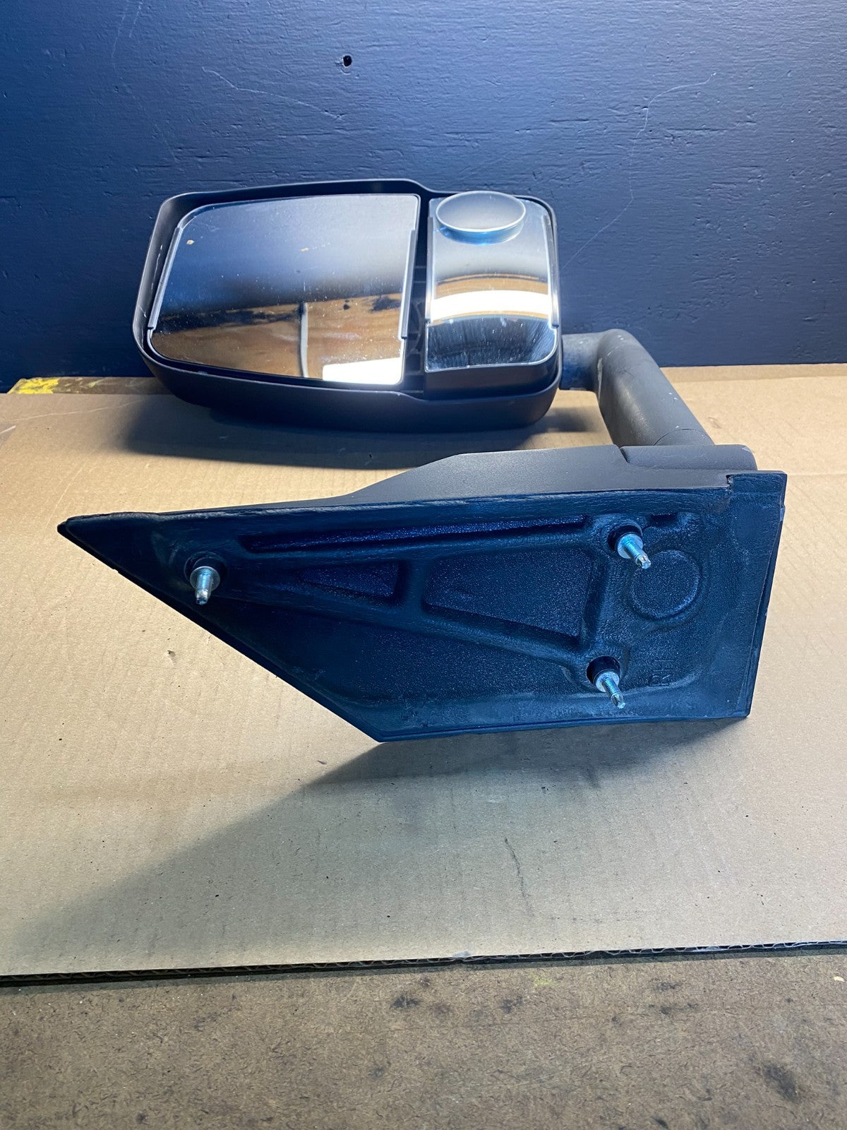 2005 Chevrolet Express G3500 G4500 Right Passenger RH View Mirror AB4147 DG4
