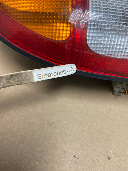 1999 to 2003 Suzuki XL-7 Vitara Left Driver LH Side Tail Light AG3334 LK3