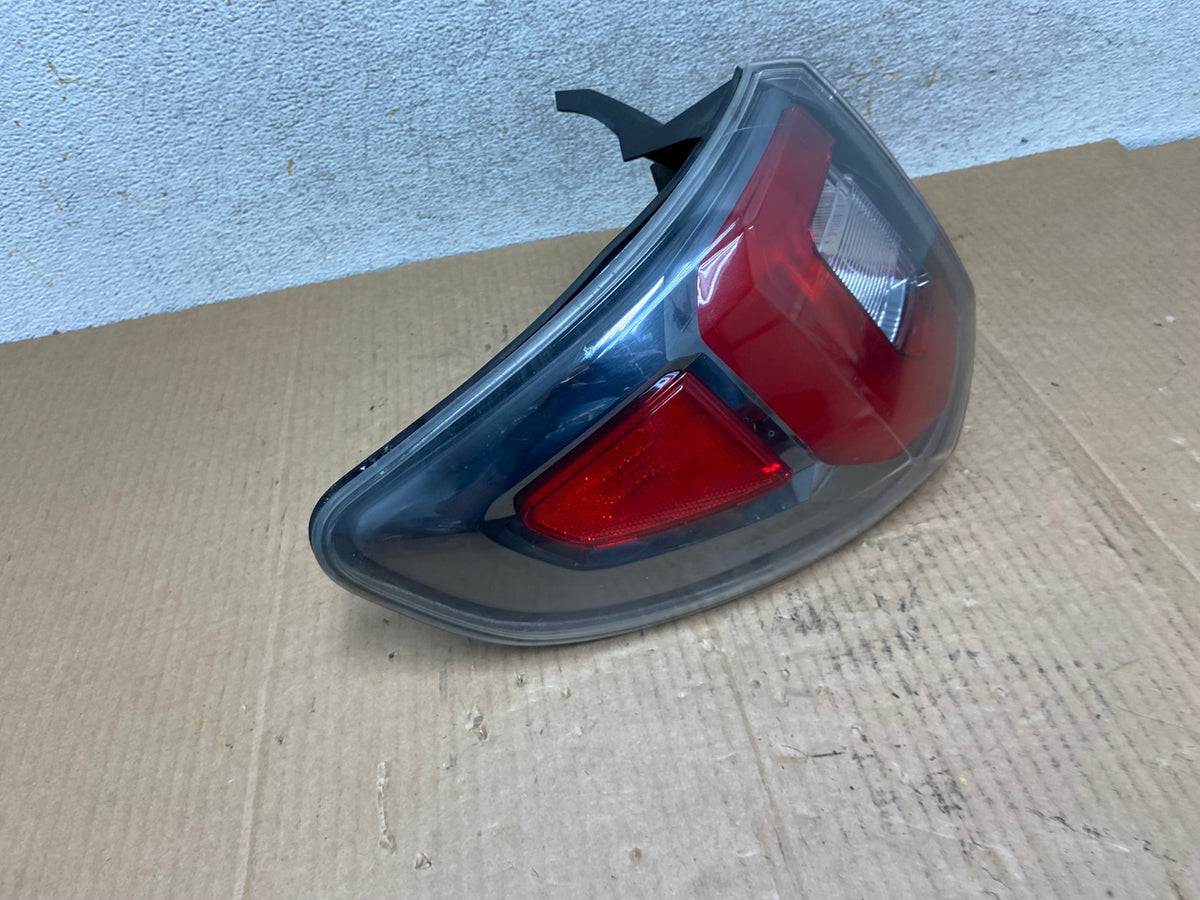 2013 to 2016 GMC Acadia Left Driver LH Side Tail Light AI6536 LK2
