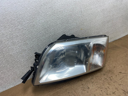 2004 - 2008 Mitsubishi Endeavor Headlight Left Driver Lh Side OEM Y7076 DW2