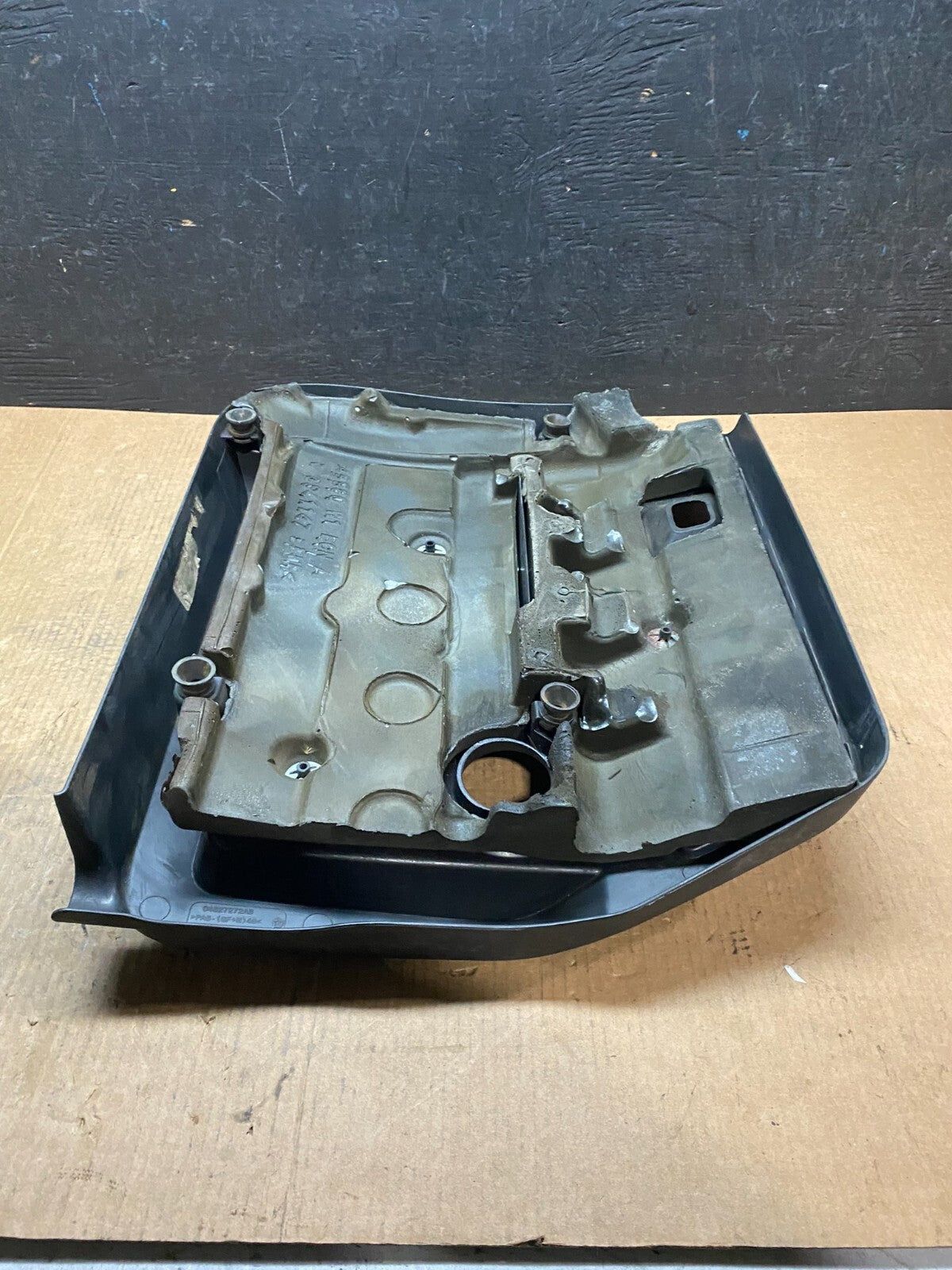 2012 to 2014 Chrysler 200 Engine Cover Top Lid Cover H4763 DG16