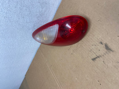 2006 to 2010 Chrysler PT Cruiser Left Driver LH Tail Light AD2637 LK1