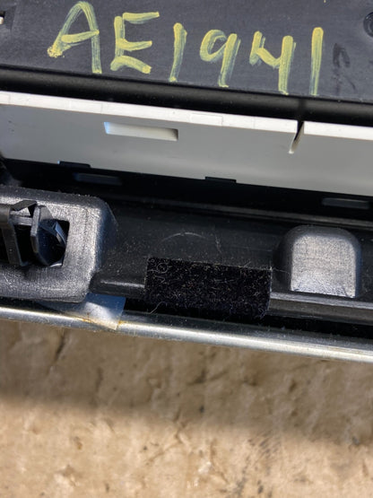 2007 - 2010 Ford Edge Heater Climate Control Radio Control Dash Bezel ae1941 DG8