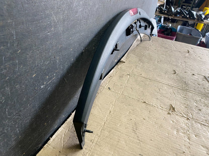 2004 to 2008 Chrysler Pacifica Rear Trunk Hatch Spoiler Wing OEM p3753 DG9