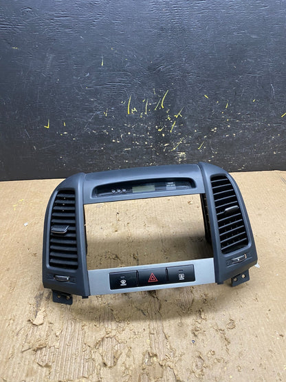 2007 to 2012 Hyundai Santa Fe Center Air Vent A/C Clock Bezel Trim OEM AA0018 DG0