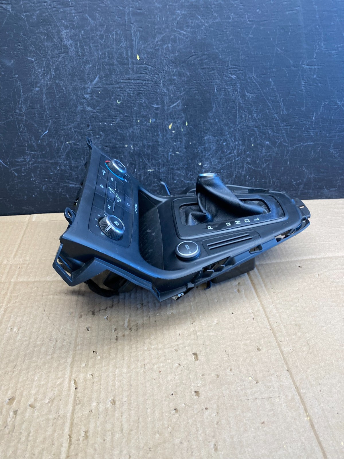 2015 2018 Ford Focus Ac Heater Climate Control Shifter Bezel Trim ac9456 DG2