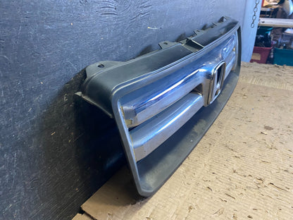2006 to 2008 Honda Pilot Front Upper Grill Grille Affermarket X0041 DG2