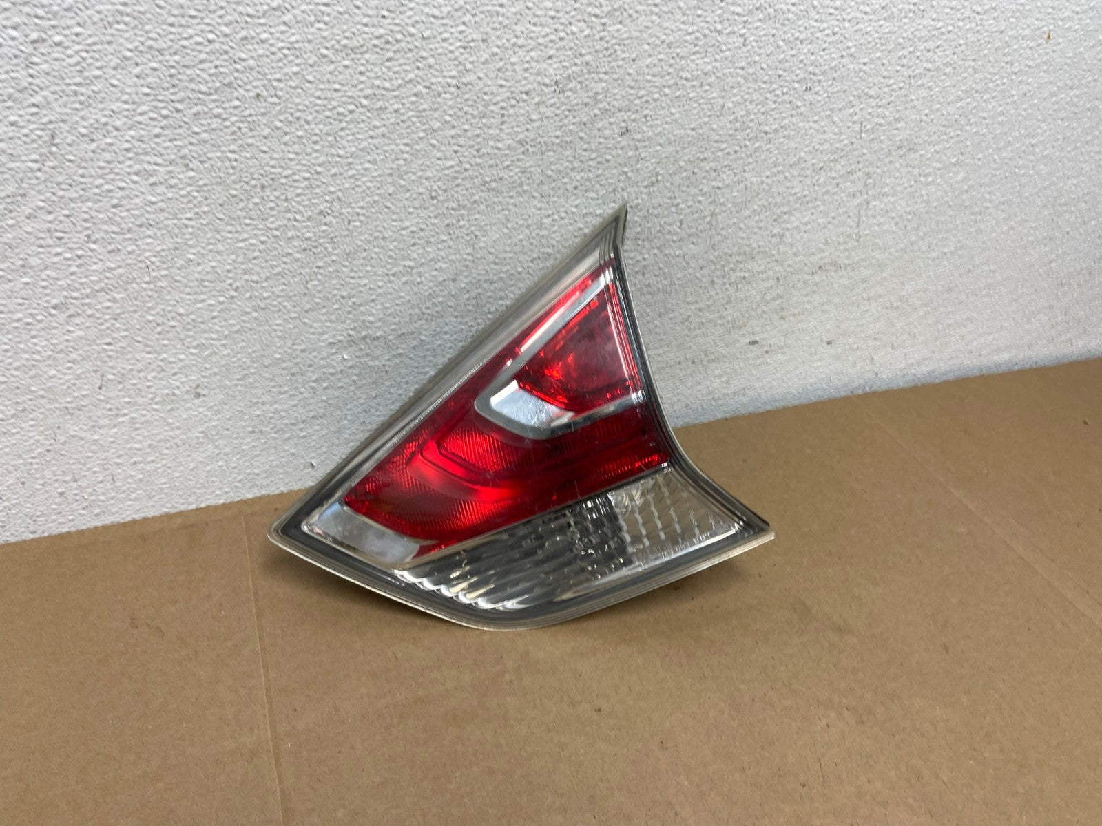 2014-2016 Nissan Rogue Right Passenger Side Tail Light Inner AC5545 LK2