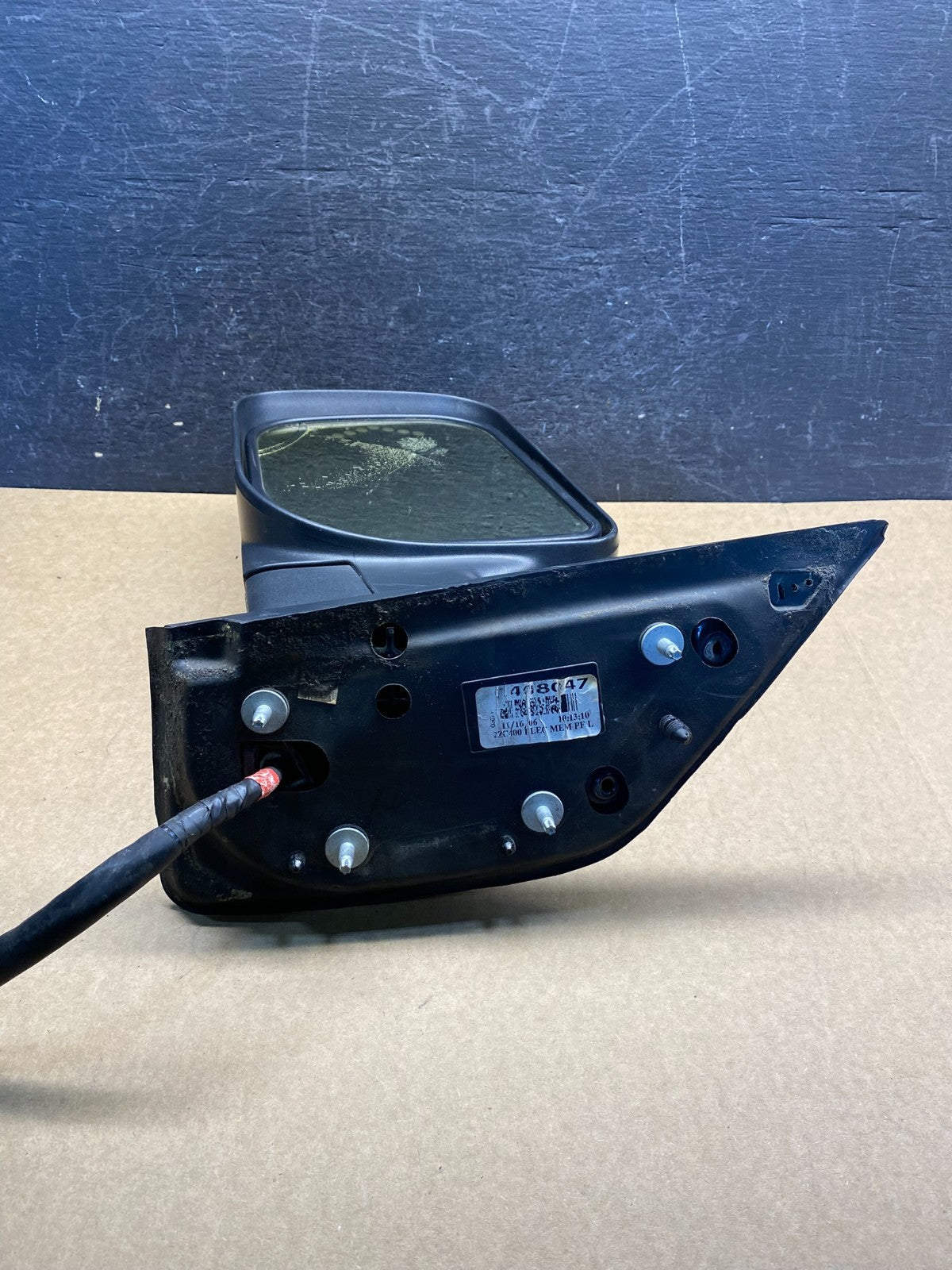 2008 to 2015 Nissan Armada Left Driver Side Turn Signal Mirror AG7165 DW4
