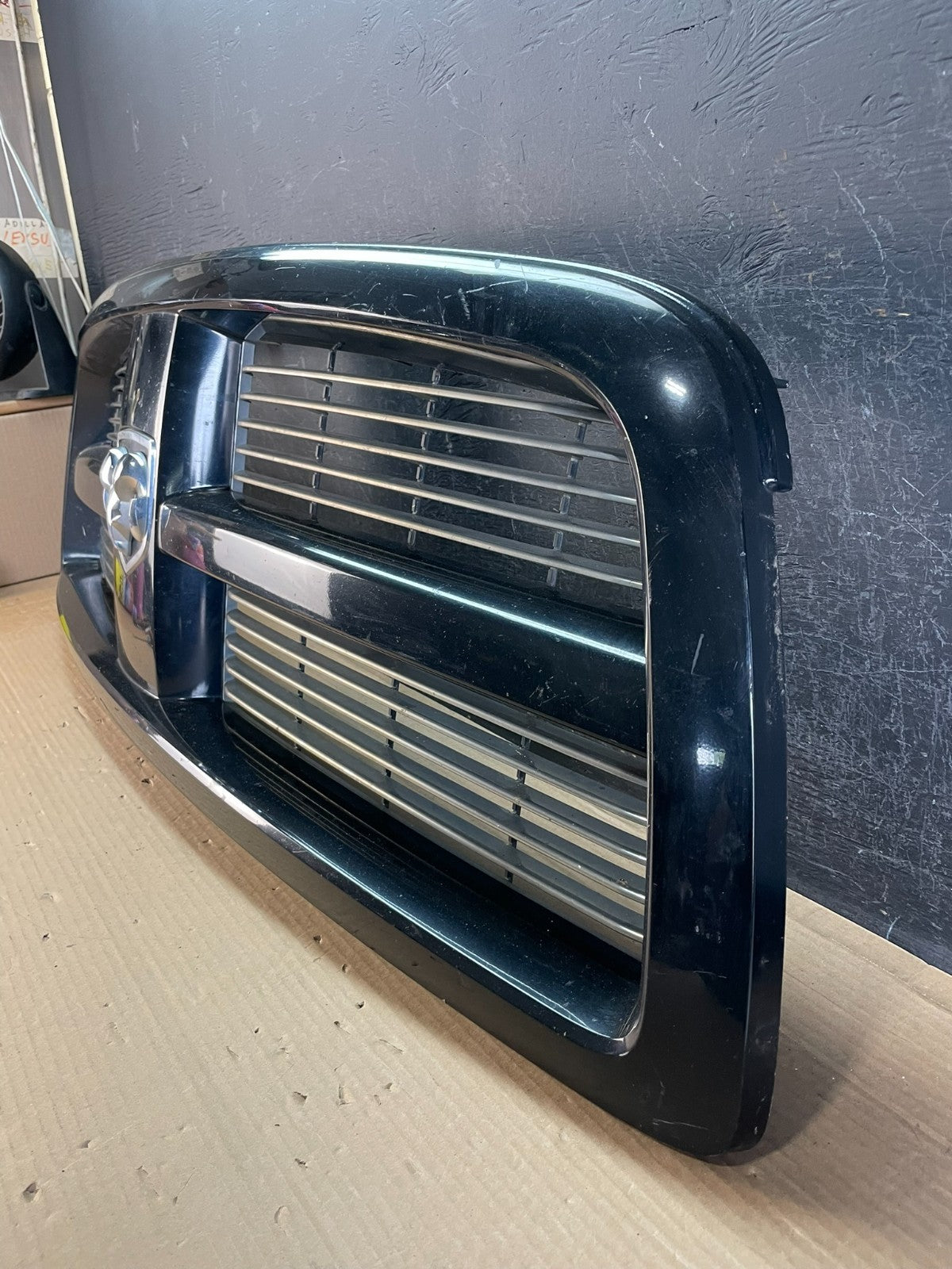 2009 to 2012 Dodge Ram 1500 Front Upper Grille Grill AF3321 DG1