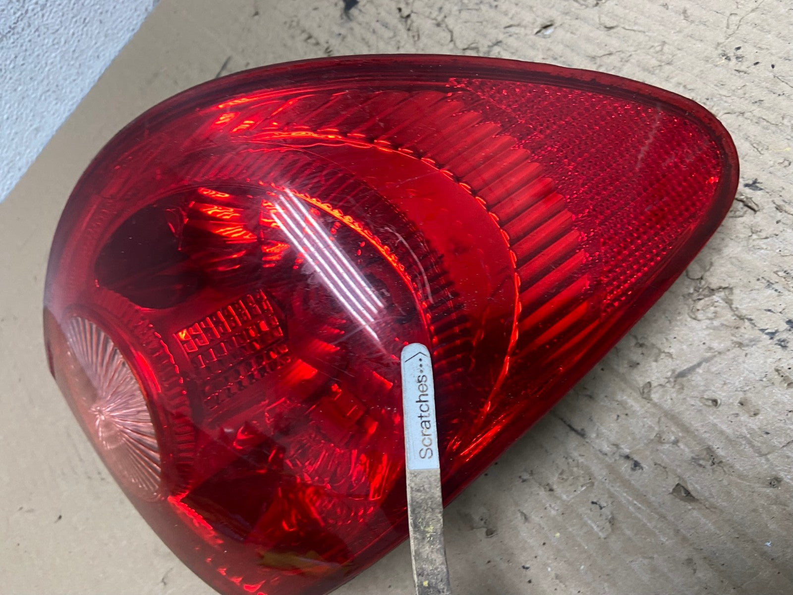 2005 to 2008 Toyota Corolla Left Driver Lh Side Tail Light AF7174 LK3