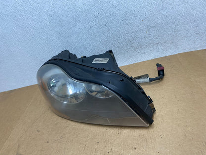 2003 to 2006 Volvo XC90 Right Passenger Rh Side Headlight Halogen AE3251 DW1