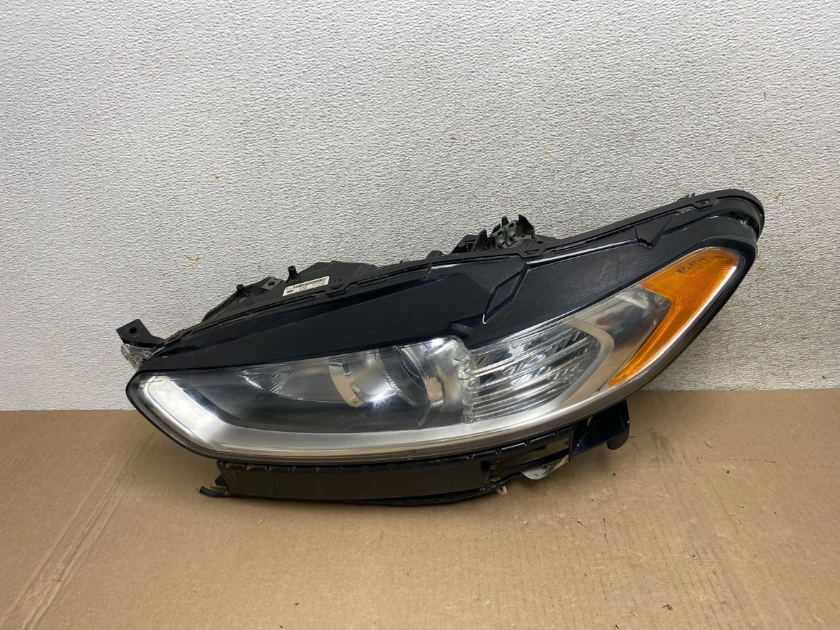 2013 to 2016 Ford Fusion Left Driver Lh Side Headlight AJ2008 DW0