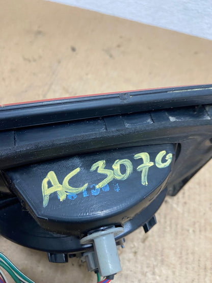 2001 - 2003 Toyota Sienna Right Passenger Rh Side Inner Tail Light OEM AC3070 LK5
