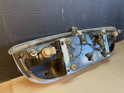 1999-2002 Lincoln Continental License Plate Panel Backup Lights Trim AB7915 DG6