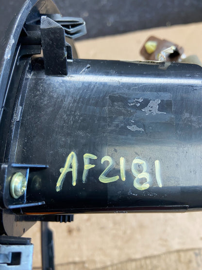 2006-2012 Hyundai Entourage Center Console Gear Shifter Bezel Astray AF2181 DG5