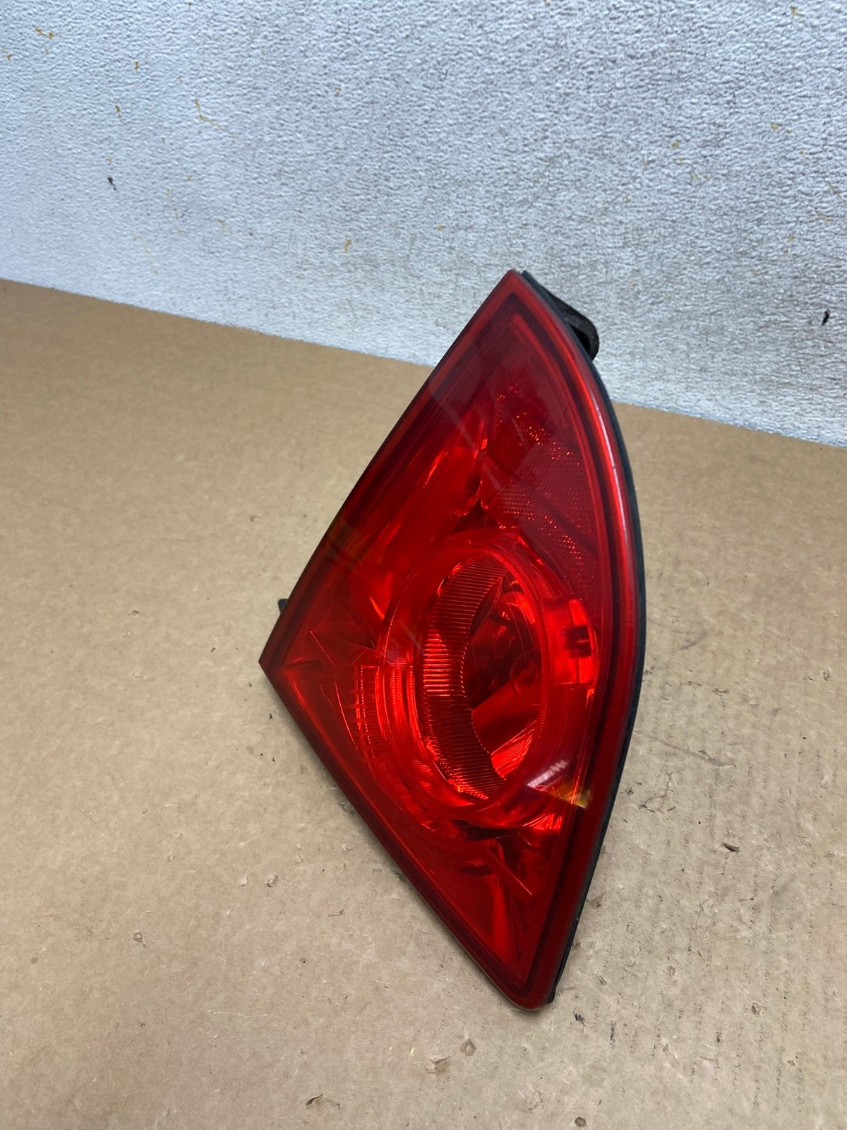 2008 - 2012 Chevrolet Malibu Right Passenger RH Side Tail Light AI3431 LK1