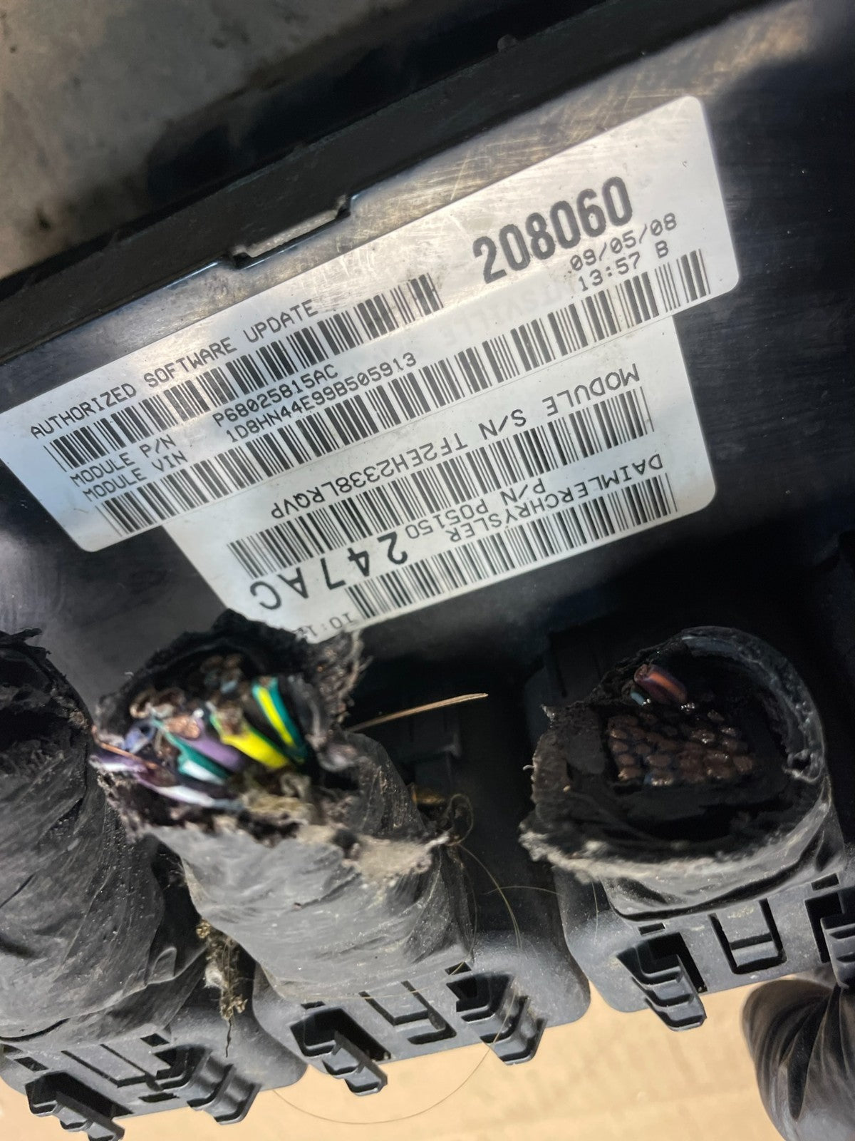 2008 2009  Caravan Town & Country 3.8L Engine Control Unit ECU Module T7400 DG3