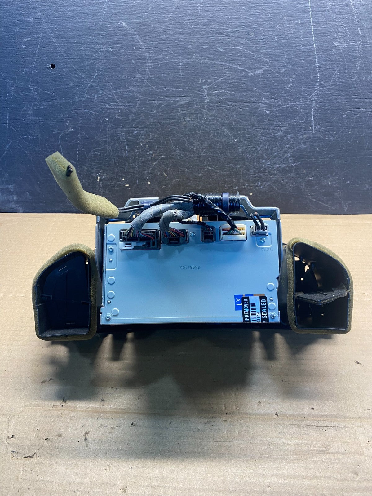 2009 to 2010 Acura TSX AM/FM CD Player Radio Audio System Air Vent AF3975 DW5