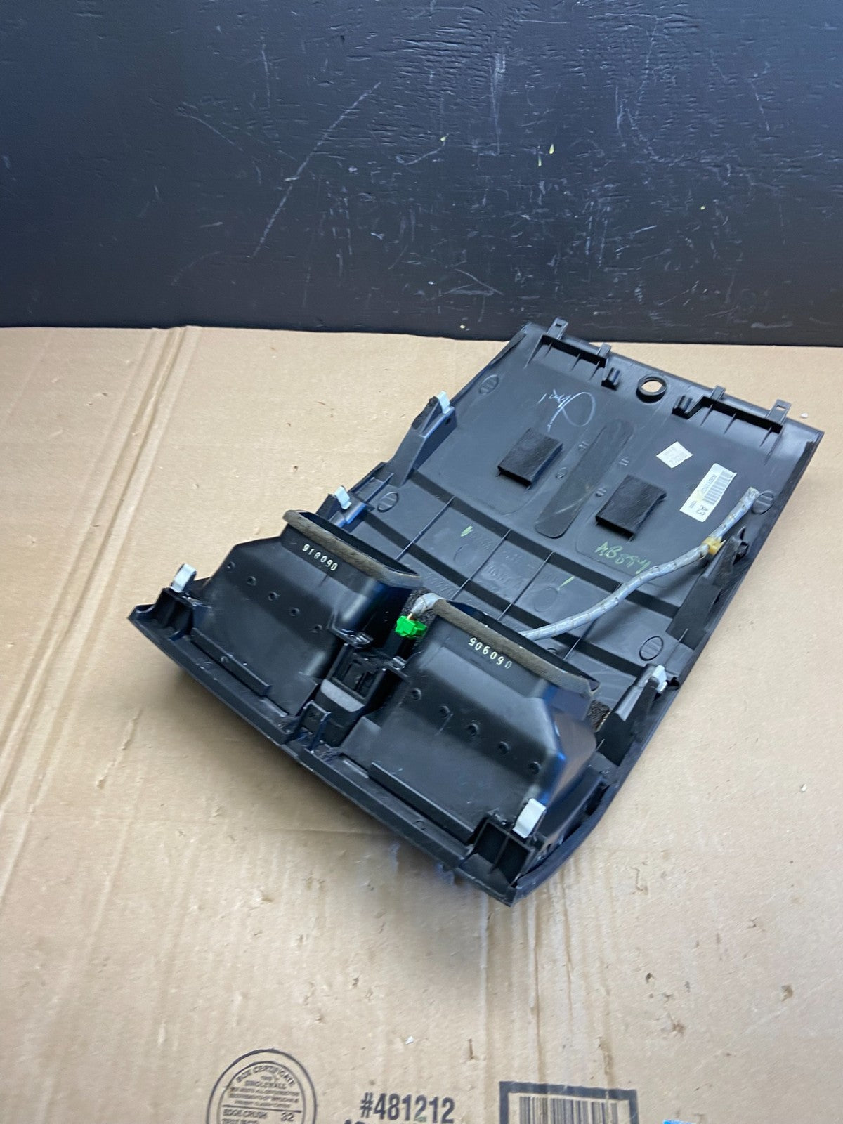 2003 to 2007 Honda Accord Front Center Panel Clock Air Vent Y7852 DG4
