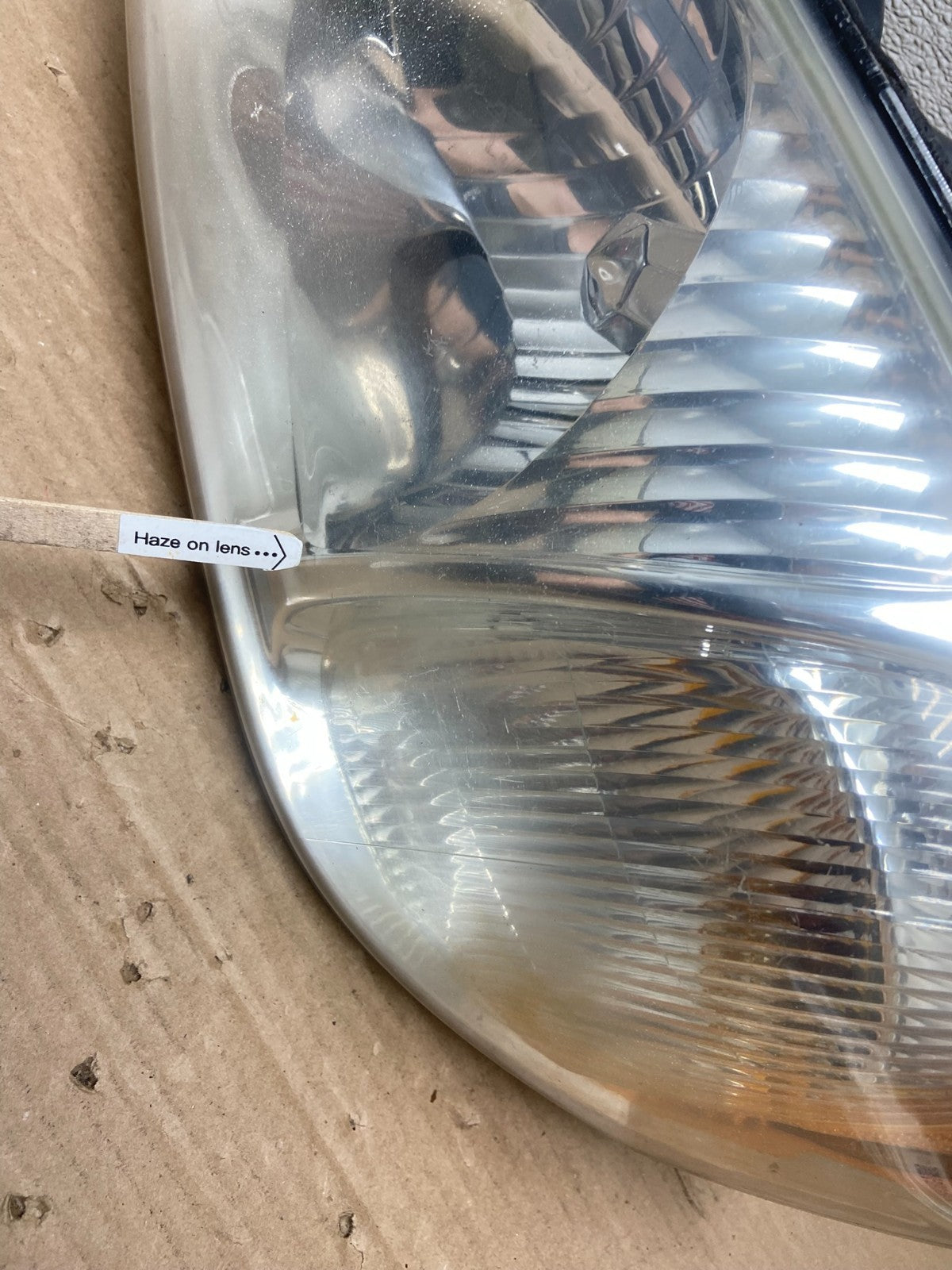 2001 to 2004 Mazda Tribute Left Driver Lh Side Halogen Headlight Oem AA8754 DW4