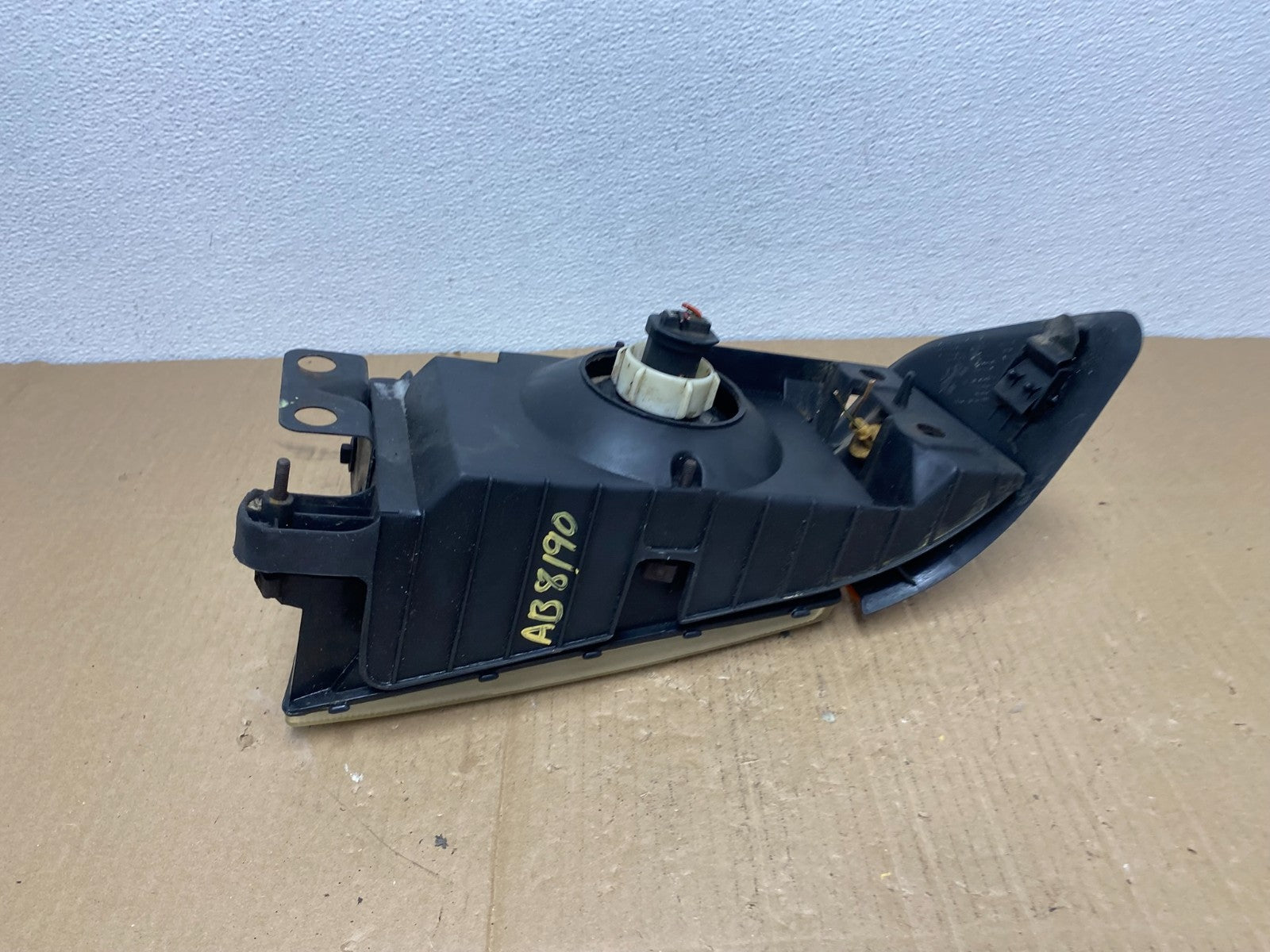 1989 to 1995 Plymouth Acclaim Right Passenger Side Headlight AB81908