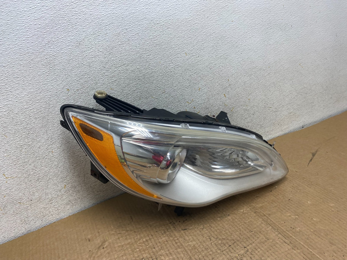 2011 2012 2013 2014 Chrysler 200 Right Passenger Halogen Headlight AI6840 DW2