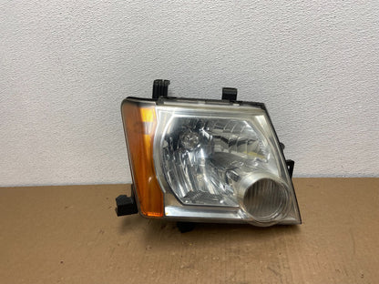 2005-2015 Nissan Xterra Right Passenger RH Headlight OEM AB6504 DW0