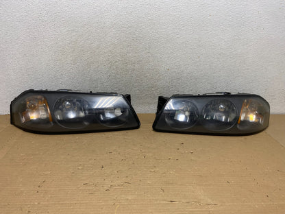 2000 to 2005 Chevrolet Impala Left+Right Set Headlights Halogen AG8210 DW0