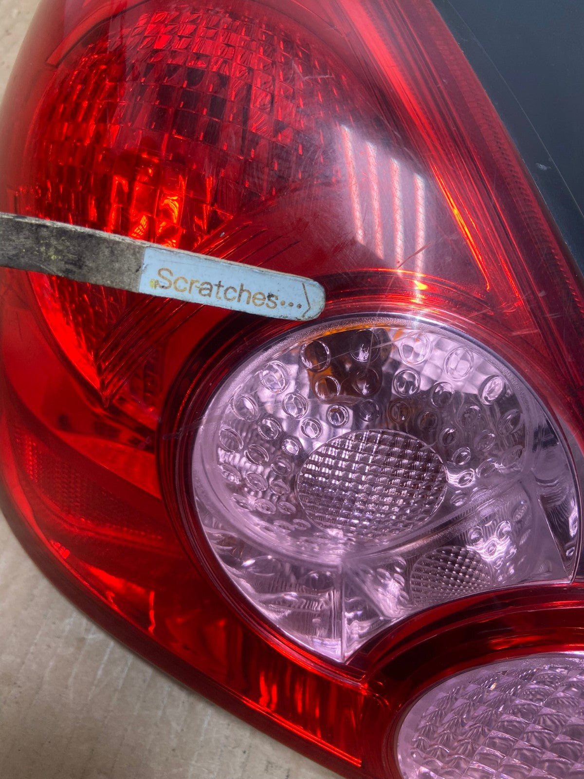 2007 - 2012 Nissan Versa Hatchback Left Driver Side Lh Tail Light AI6983 LK3