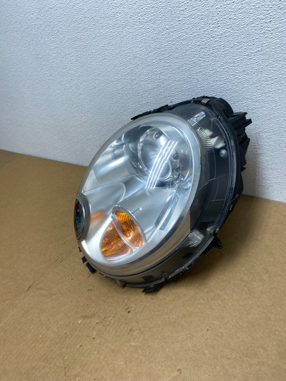 2007 to 2013 Mini Cooper Left Driver Side Headlight Xenon HID OEM AC1732 DW1