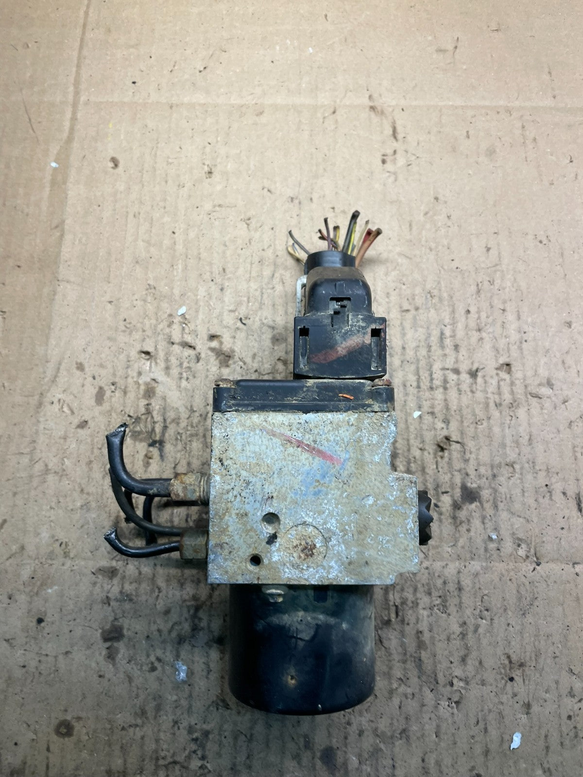 2006 2007 Ford E250 E350 Anti-Lock ABS Antilock Brake Pump w6799 DG1
