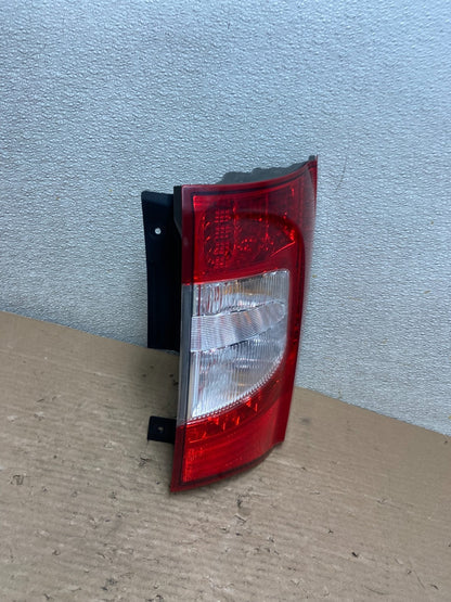 2011-2016 Chrysler Town and Country Right Passenger RH Tail Light AA9444 LK2