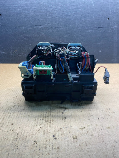 2011 2014 Dodge Durango Grand Cherokee Fusebox Fuse Box Relay Module AC7010 DG1