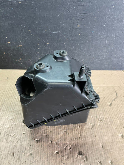 Lexus RX450h Air Cleaner Filter Box 17812-0v030 M8966 DG7