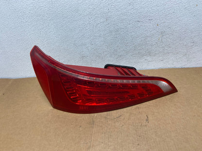 2009 to 2012 Audi Q5 Left Driver LH Side Tail light AD5464 LK0